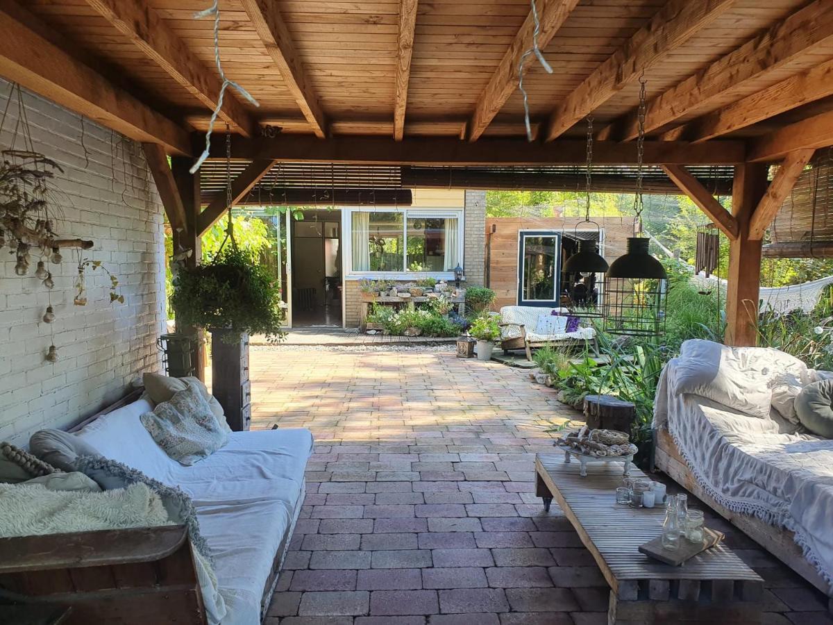 Mark'S Place Bed & Breakfast อาเพลดอร์น ภายนอก รูปภาพ